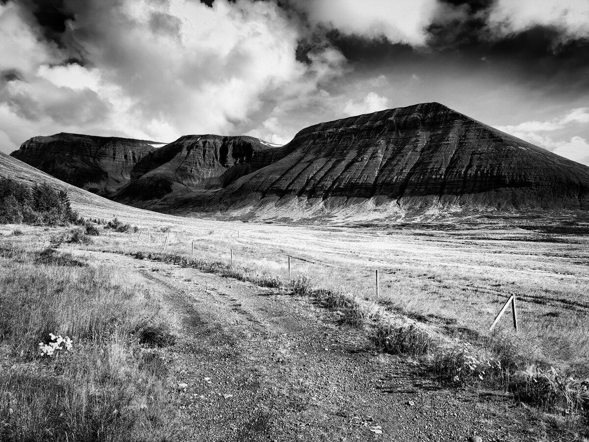 Path to the Northern Valley: Akureyri Outskirts