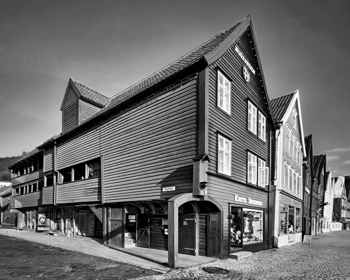 Bugården Angles: Historic Bryggen, Bergen