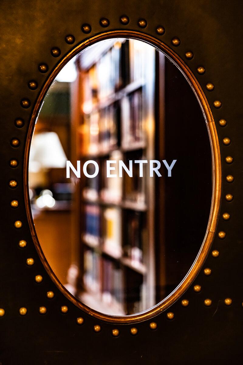 No Entry