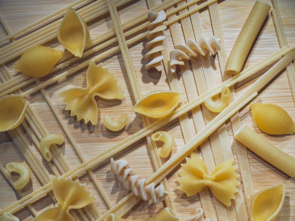 Various dried pasta